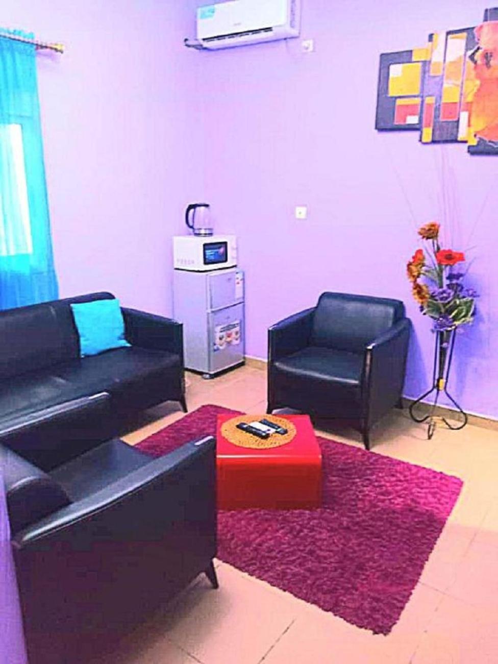 Residence Sighaka - Studio Meuble Vip Avec Wifi, Gardien, Parking Дуала Экстерьер фото